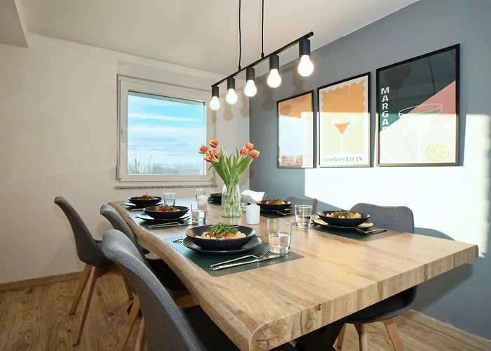 110 Qm Penthousewohnung Bei Bonn / Koeln *